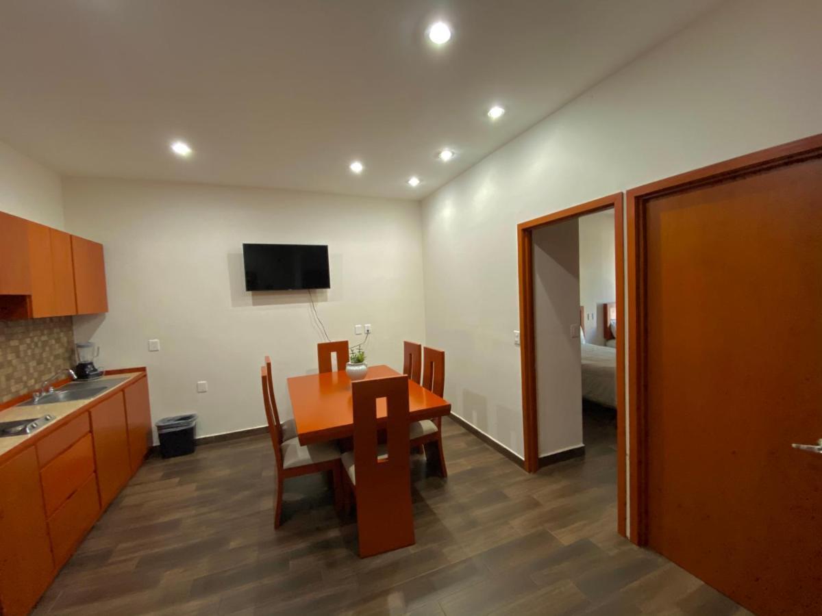 La Lola Hotel & Suites Mazatlán Εξωτερικό φωτογραφία