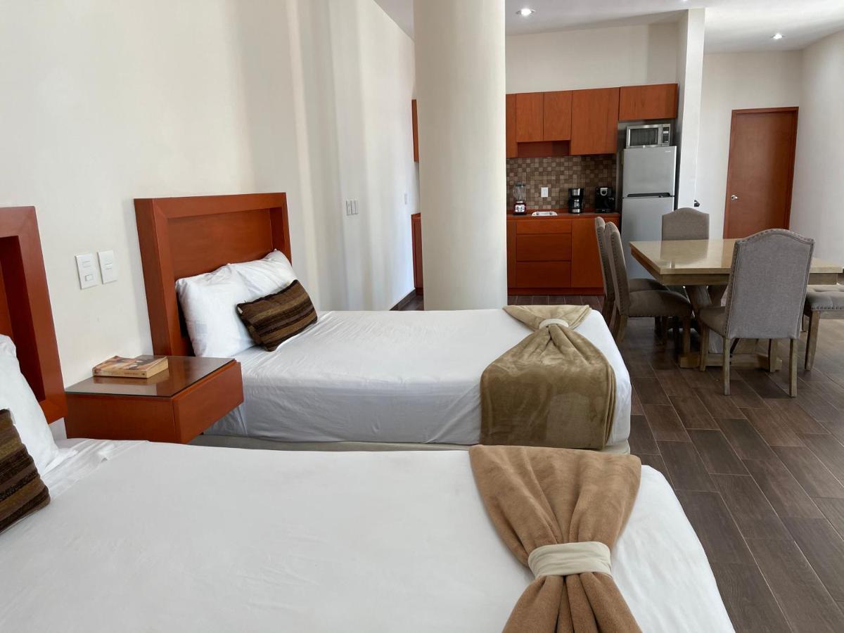 La Lola Hotel & Suites Mazatlán Εξωτερικό φωτογραφία