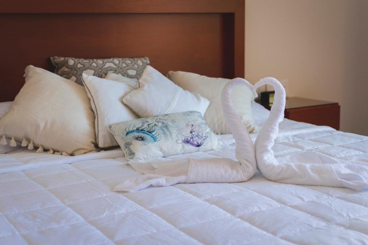 La Lola Hotel & Suites Mazatlán Εξωτερικό φωτογραφία