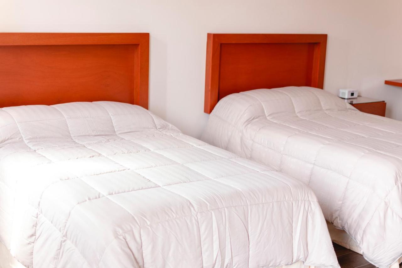 La Lola Hotel & Suites Mazatlán Εξωτερικό φωτογραφία