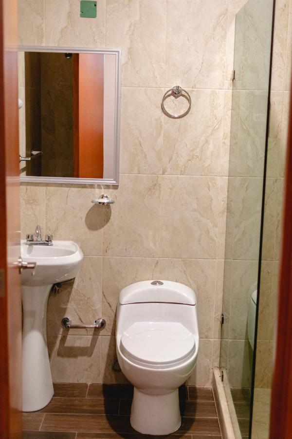 La Lola Hotel & Suites Mazatlán Εξωτερικό φωτογραφία