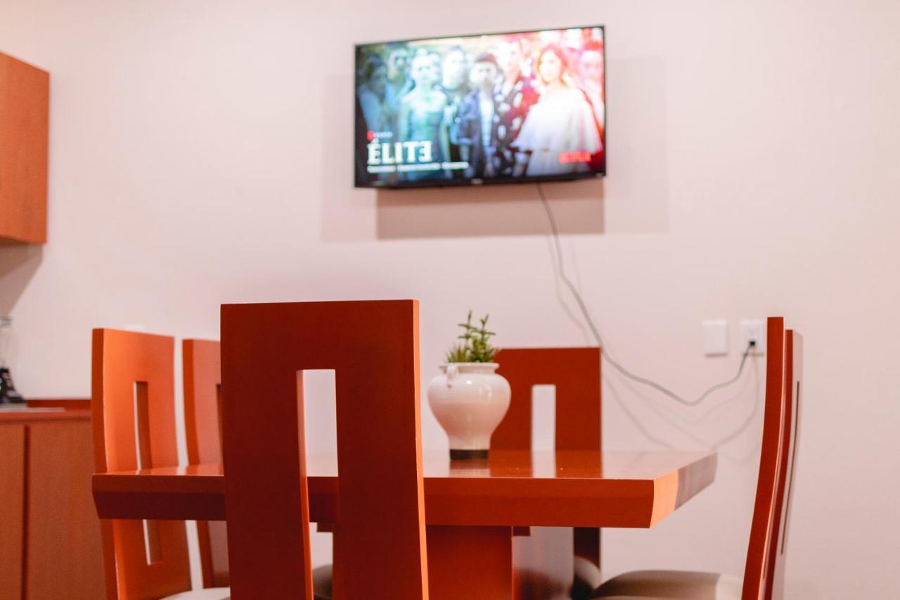 La Lola Hotel & Suites Mazatlán Εξωτερικό φωτογραφία